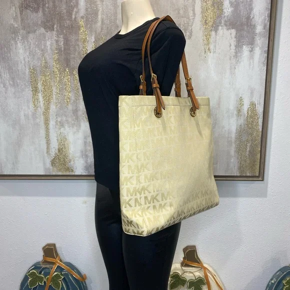 Michael Kors Signature Beige & Tan Logo Shoulder Bag - Picture 2 of 7